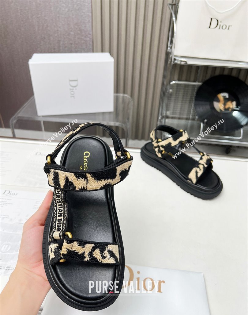 Dior D-Wave Sandals in Beige Multicolor Mizza Embroidered Cotton 2023 DR121401 (MD-231214044)