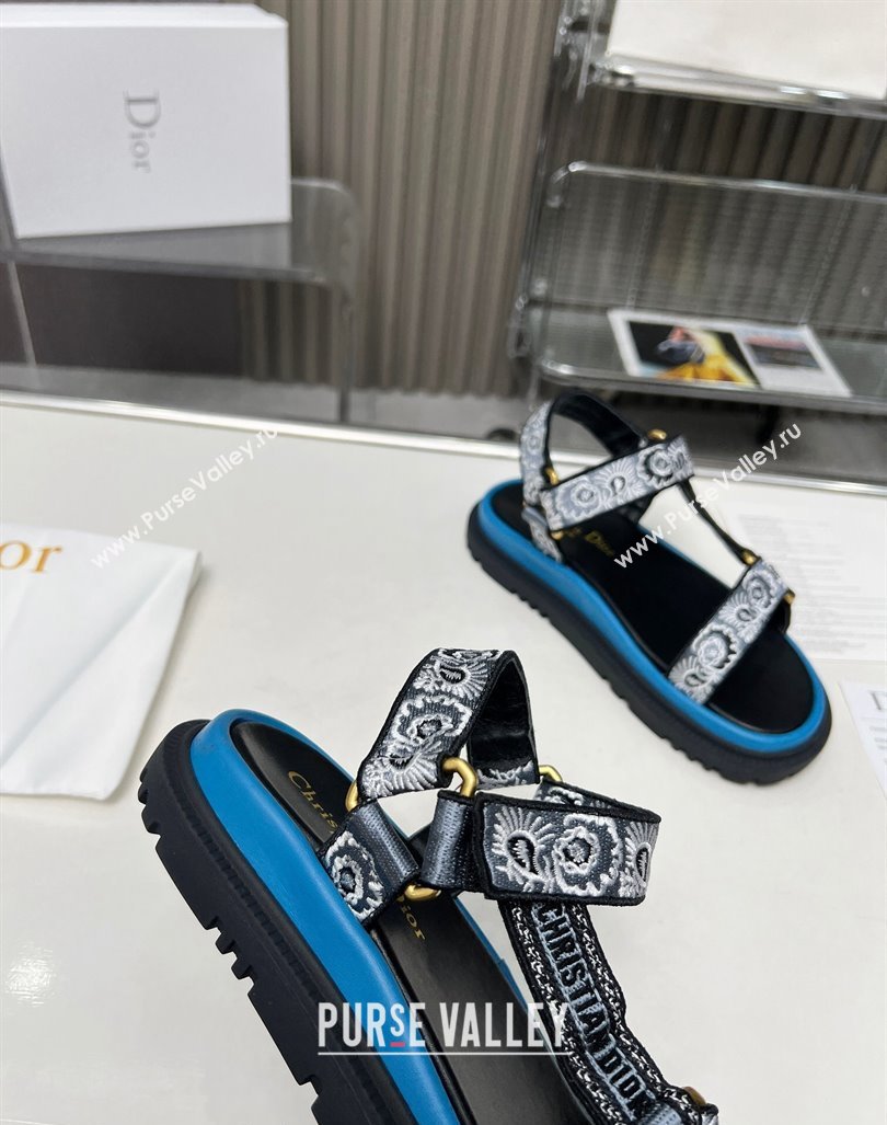 Dior D-Wave Sandals in Denim Blue Multicolor Embroidered Cotton with Butterfly Bandana Motif 2023 DR121401 (MD-231214046)