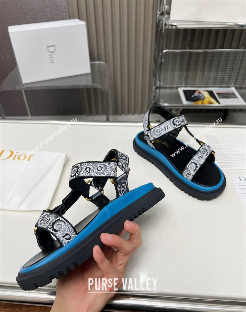 Dior D-Wave Sandals in Denim Blue Multicolor Embroidered Cotton with Butterfly Bandana Motif 2023 DR121401 (MD-231214046)