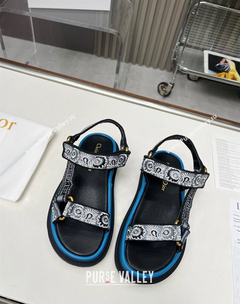 Dior D-Wave Sandals in Denim Blue Multicolor Embroidered Cotton with Butterfly Bandana Motif 2023 DR121401 (MD-231214046)