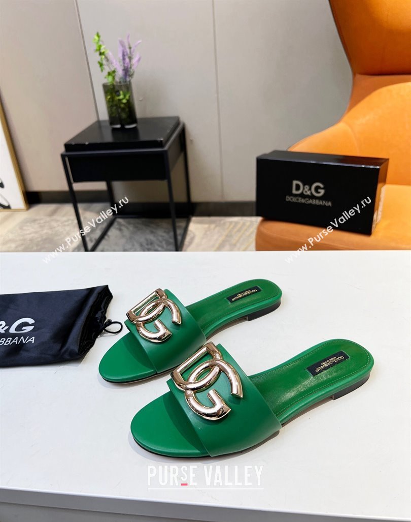 Dolce Gabbana Leather Flat Slide Sandals with DG Logo Green 2023 DG12152 (MD-231215097)