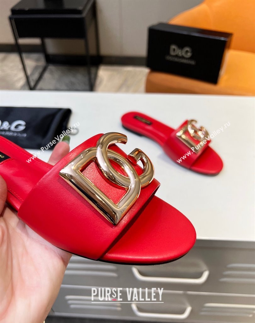 Dolce Gabbana Leather Flat Slide Sandals with DG Logo Red 2023 DG12152 (MD-231215099)