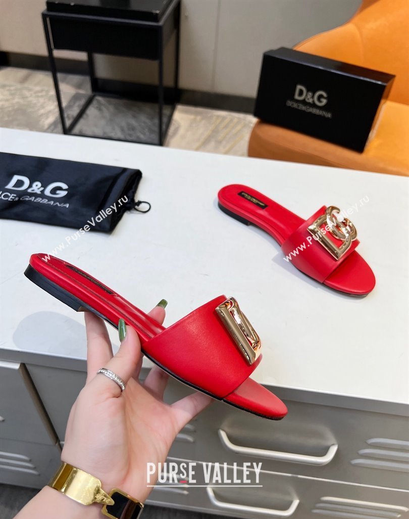 Dolce Gabbana Leather Flat Slide Sandals with DG Logo Red 2023 DG12152 (MD-231215099)