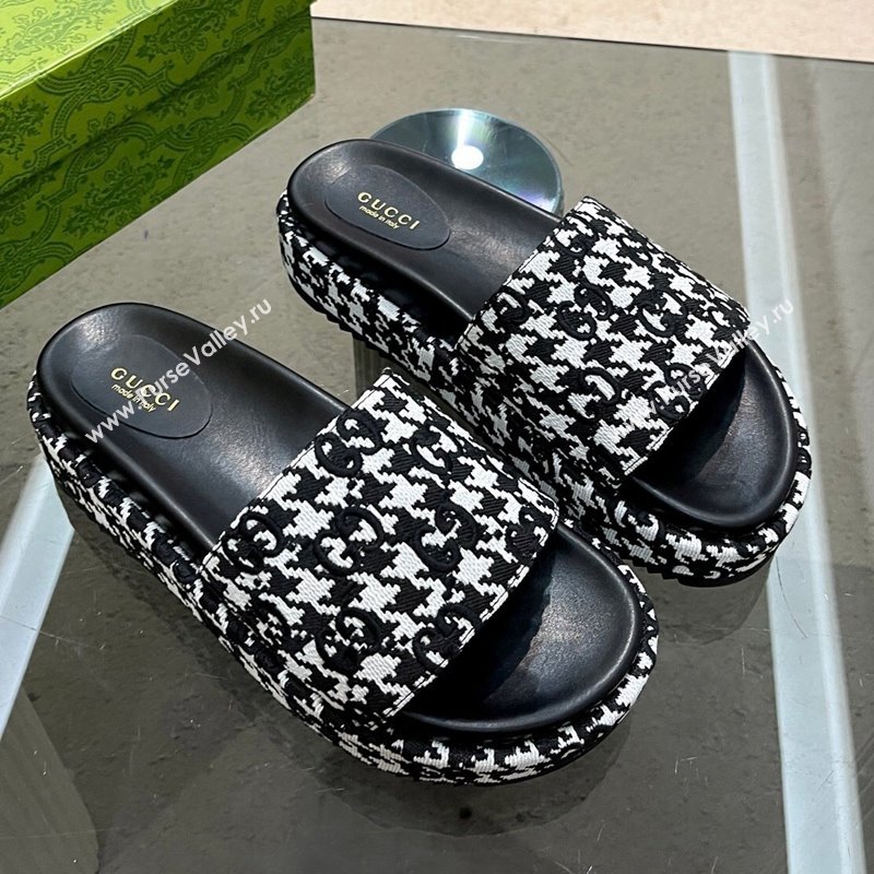 Gucci Houndtooth Canvas Platform Slide Sandals with GG Embroidery Black/White 2023 (MD-231215128)