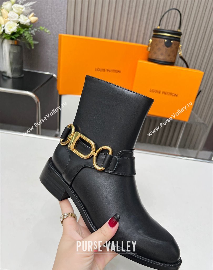 Louis Vuitton Westside Flat Ankle Boots in Black Calf Leather with Hook Chain 2023 1AC6WL (MD-231218026)