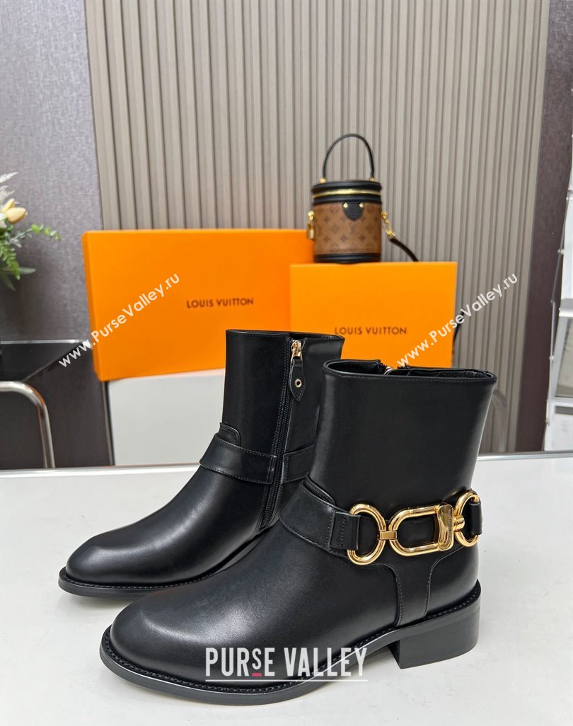 Louis Vuitton Westside Flat Ankle Boots in Black Calf Leather with Hook Chain 2023 1AC6WL (MD-231218026)