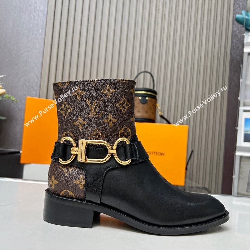 Louis Vuitton Westside Flat Ankle Boots in Black Leather and Monogram Canavs with Hook Chain 2023 1AC6WL (MD-231218027)