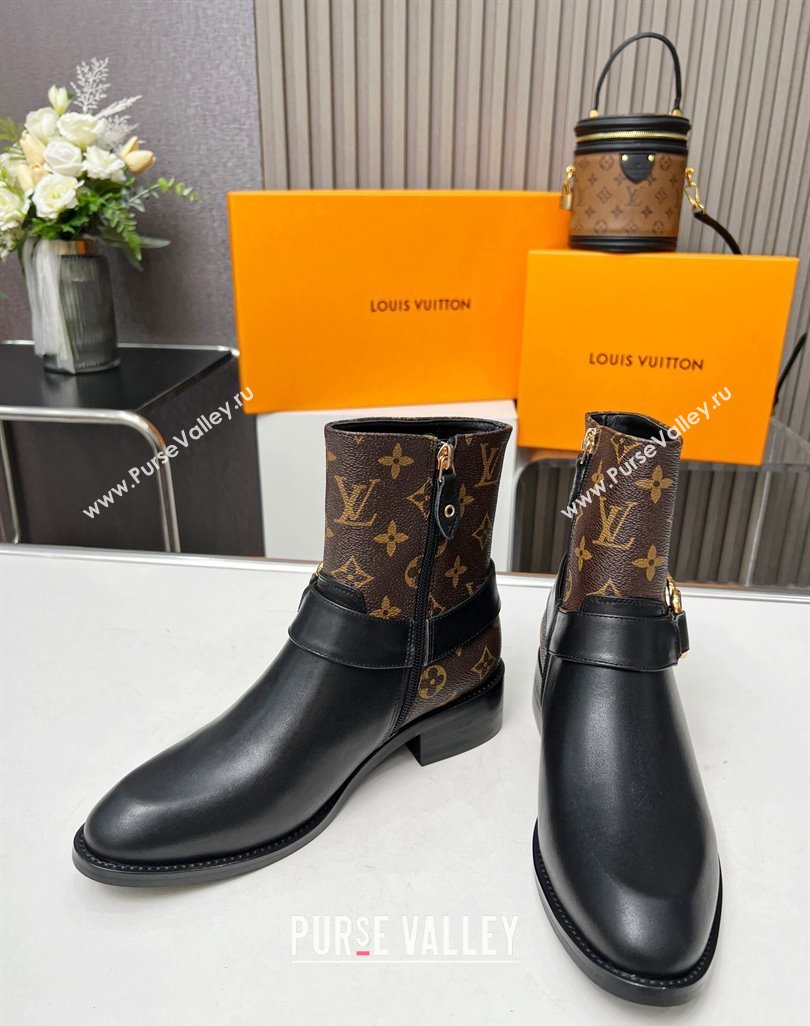 Louis Vuitton Westside Flat Ankle Boots in Black Leather and Monogram Canavs with Hook Chain 2023 1AC6WL (MD-231218027)