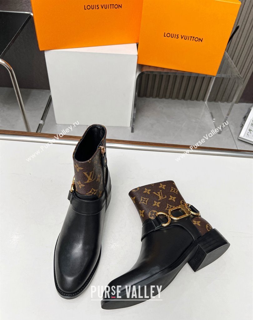 Louis Vuitton Westside Flat Ankle Boots in Black Leather and Monogram Canavs with Hook Chain 2023 1AC6WL (MD-231218027)