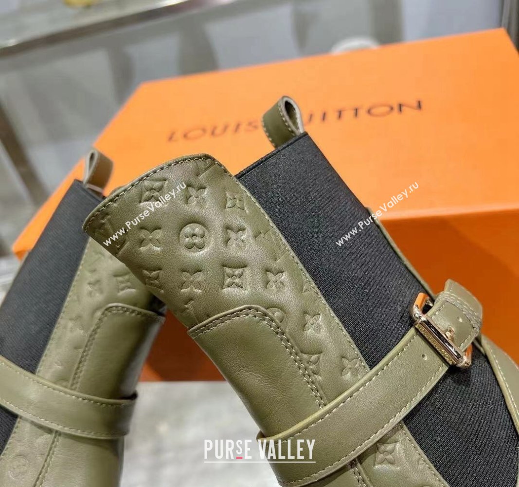 Louis Vuitton Laureate Platform Desert Ankle Boots in Leather with Strap Buckle Green 2023 1ACAAE (MD-231218037)