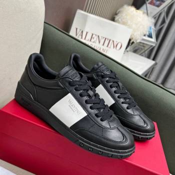 Valentino Upvillage Sneakers in Nappa Calfskin Black/White 2023 (MD-231218081)