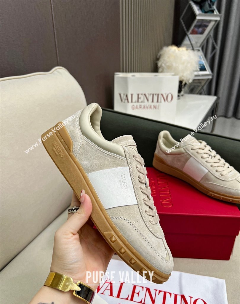 Valentino Upvillage Sneakers in Suede Light Grey 2023 (MD-231218085)