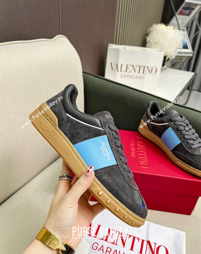 Valentino Upvillage Sneakers in Suede Black 2023 (MD-231218086)