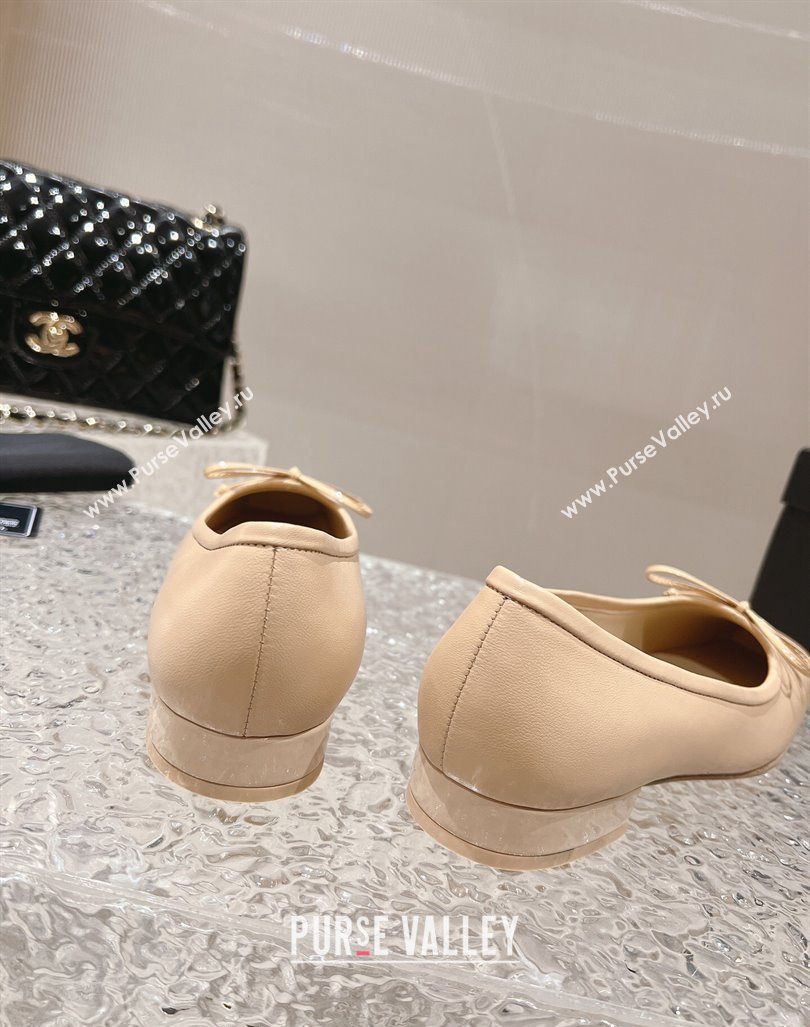 Chanel Lambskin Square Pumps 3.5cm with Bow Beige 2023 CH121307 (MD-231213032)