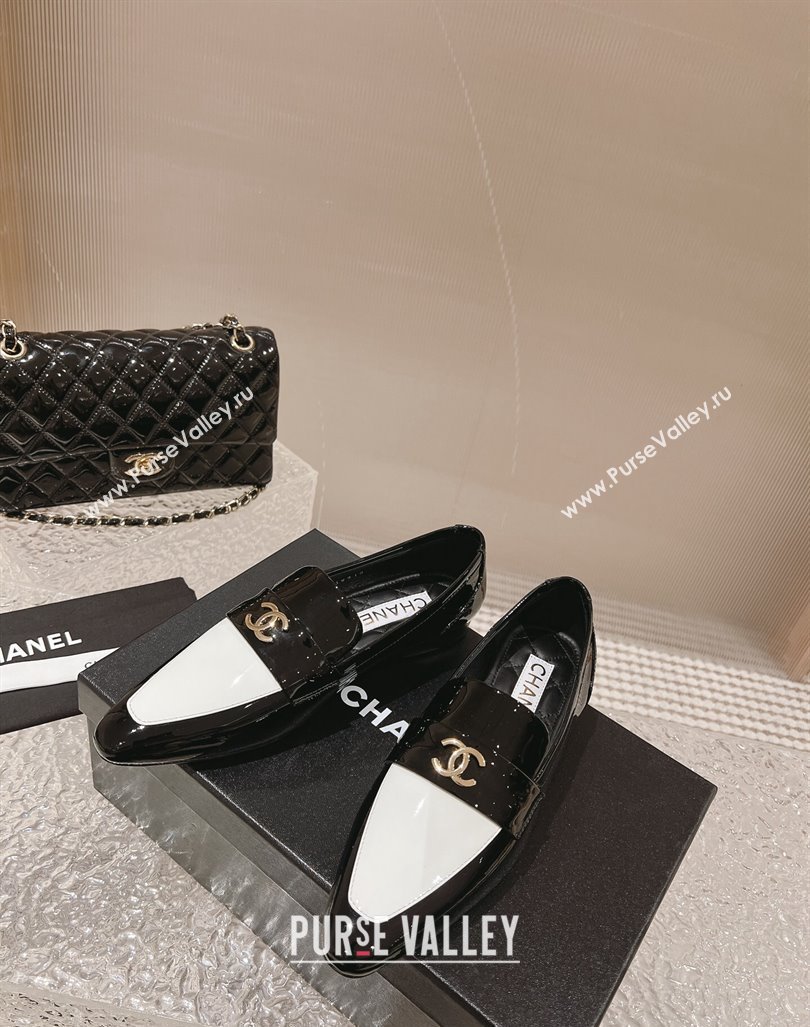 Chanel Patent Calfskin Pointed Loafers Black/White 2023 CH121309 (MD-231213048)