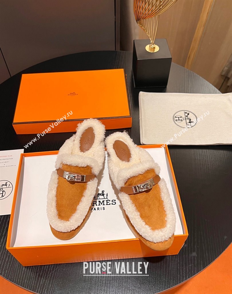 Hermes Oz Flat Mules in Suede and Shearling with Kelly Buckle Yellow 2023 H09011 (MD-231215046)