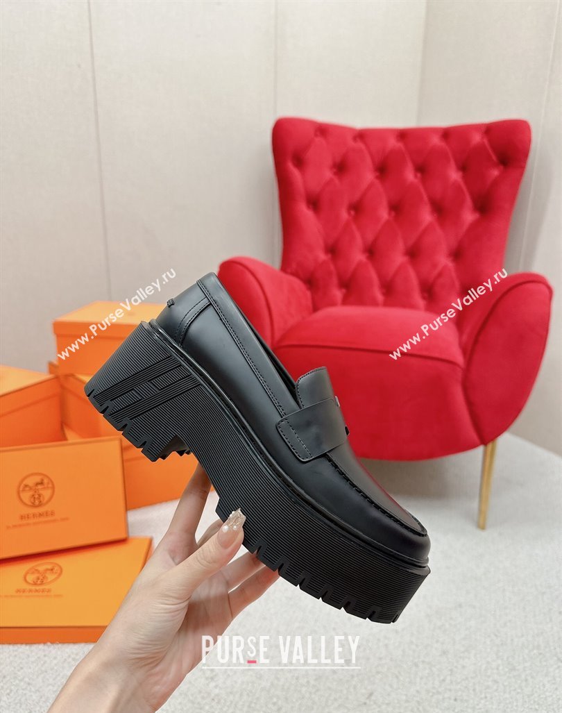 Hermes Gentle Platform Loafers in Calfskin Black 2023 (MD-231215070)