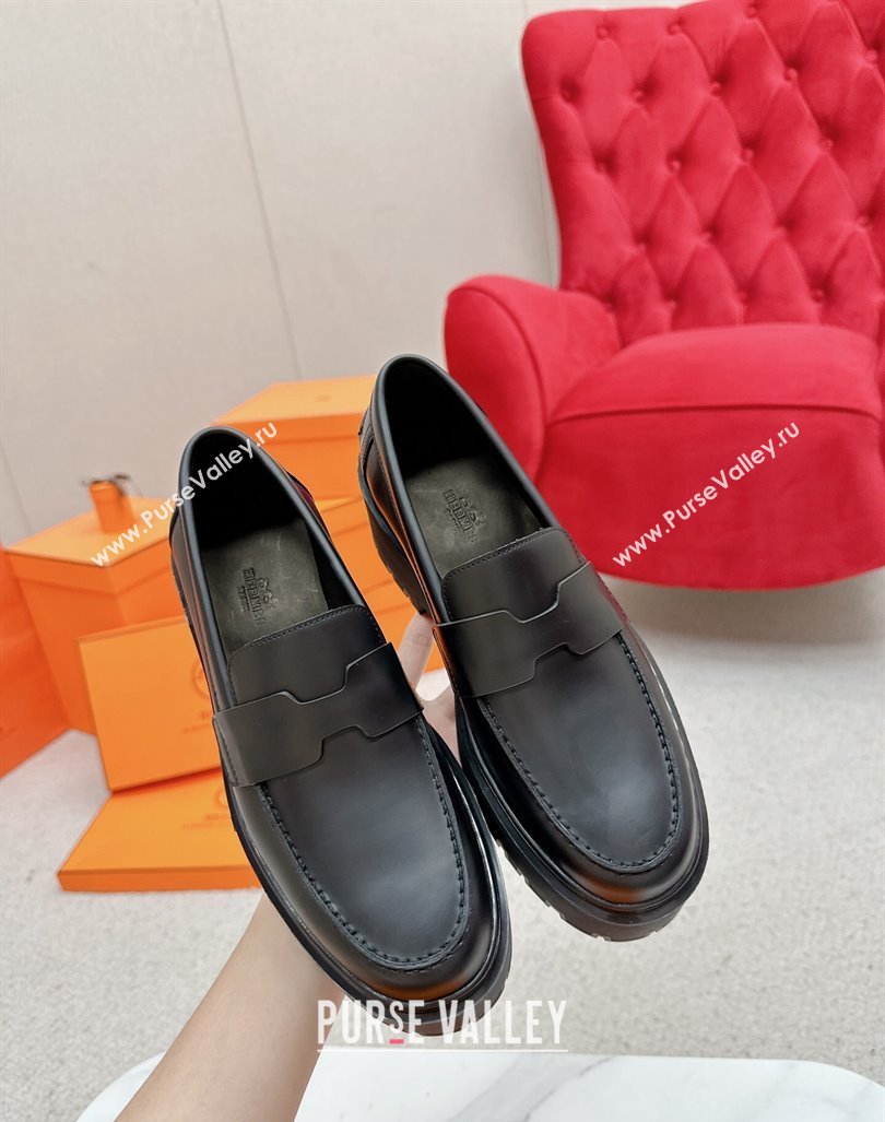 Hermes Gentle Platform Loafers in Calfskin Black 2023 (MD-231215070)