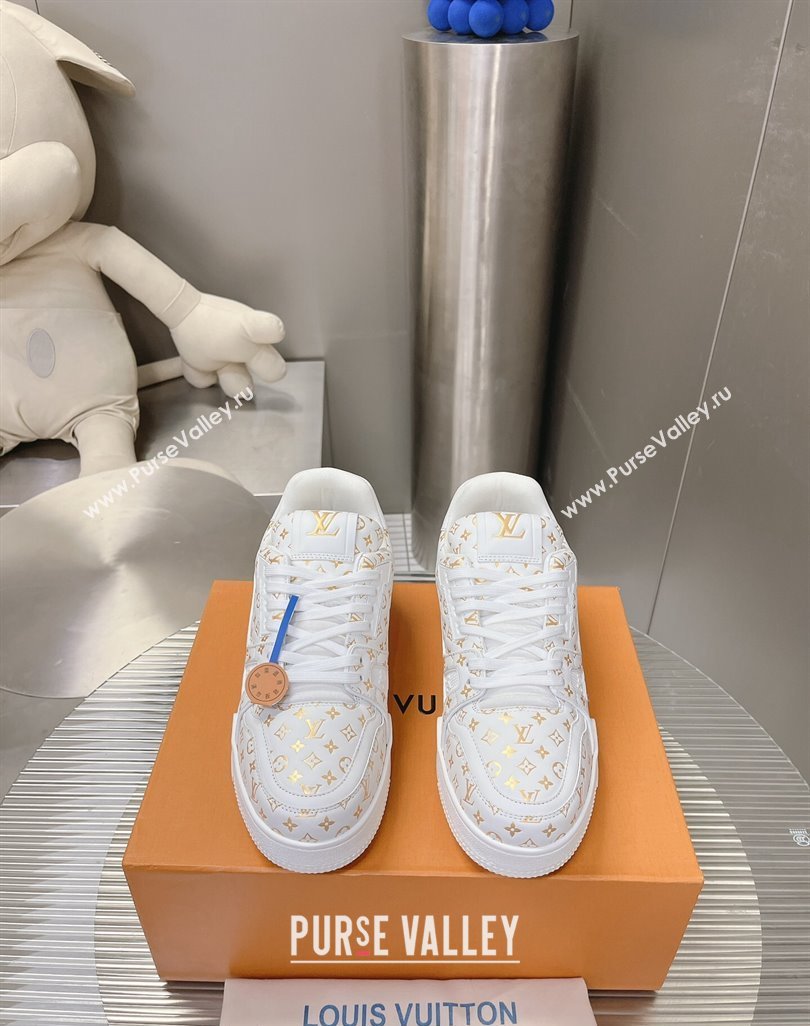 Louis Vuitton LV Trainer Sneakers in Mini Monogram Leather White/Gold 2023 LV121802 (MD-231218063)