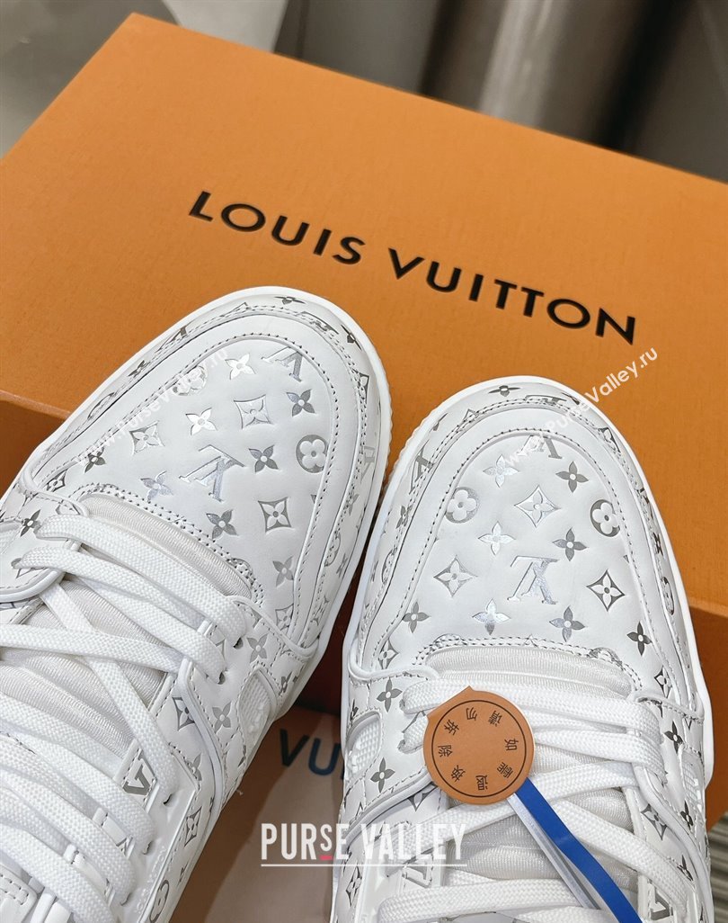 Louis Vuitton LV Trainer Sneakers in Mini Monogram Leather White/Silver 2023 LV121802 (MD-231218064)