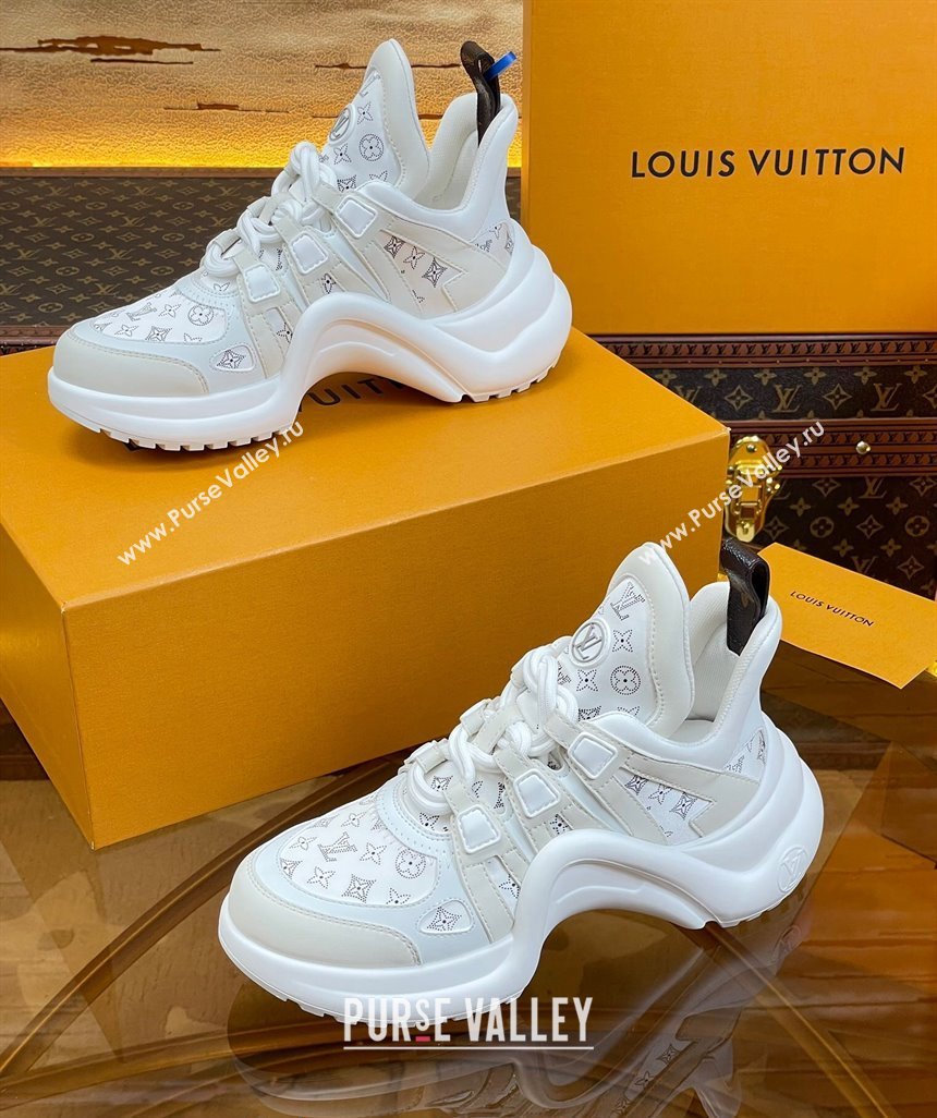 Louis Vuitton LV Archlight Sneakers in Perforated Leather Light Grey 2023 1ACGNS (MD-231218067)