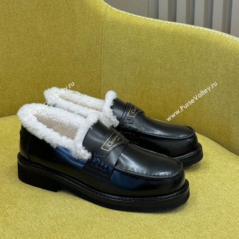 Dior Boy Loafers in Calfskin and Shearling Black Leather 2023 (SS-231214053)