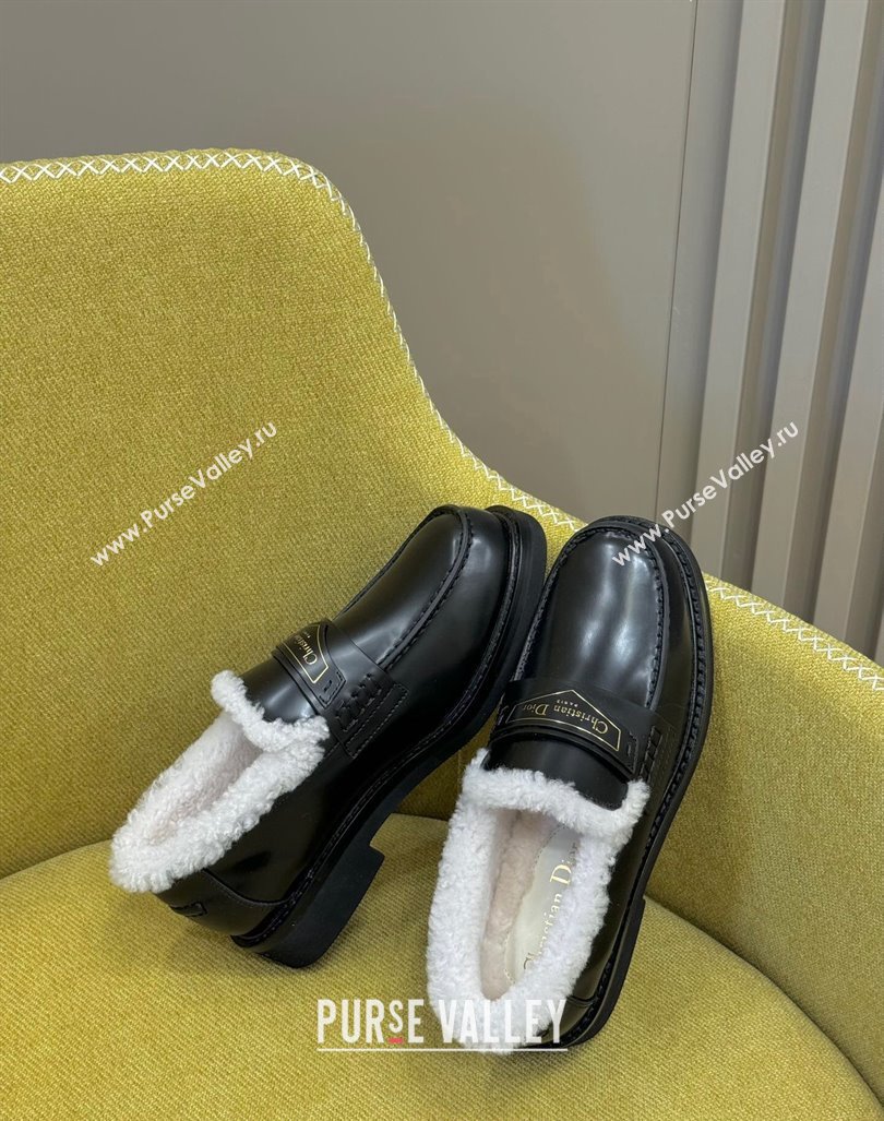 Dior Boy Loafers in Calfskin and Shearling Black Leather 2023 (SS-231214053)