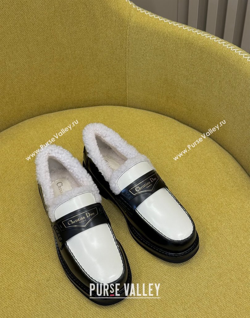 Dior Boy Loafers in Calfskin and Shearling Black/White 2023 (SS-231214054)