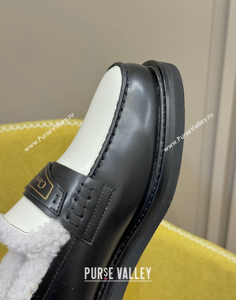 Dior Boy Loafers in Calfskin and Shearling Black/White 2023 (SS-231214054)