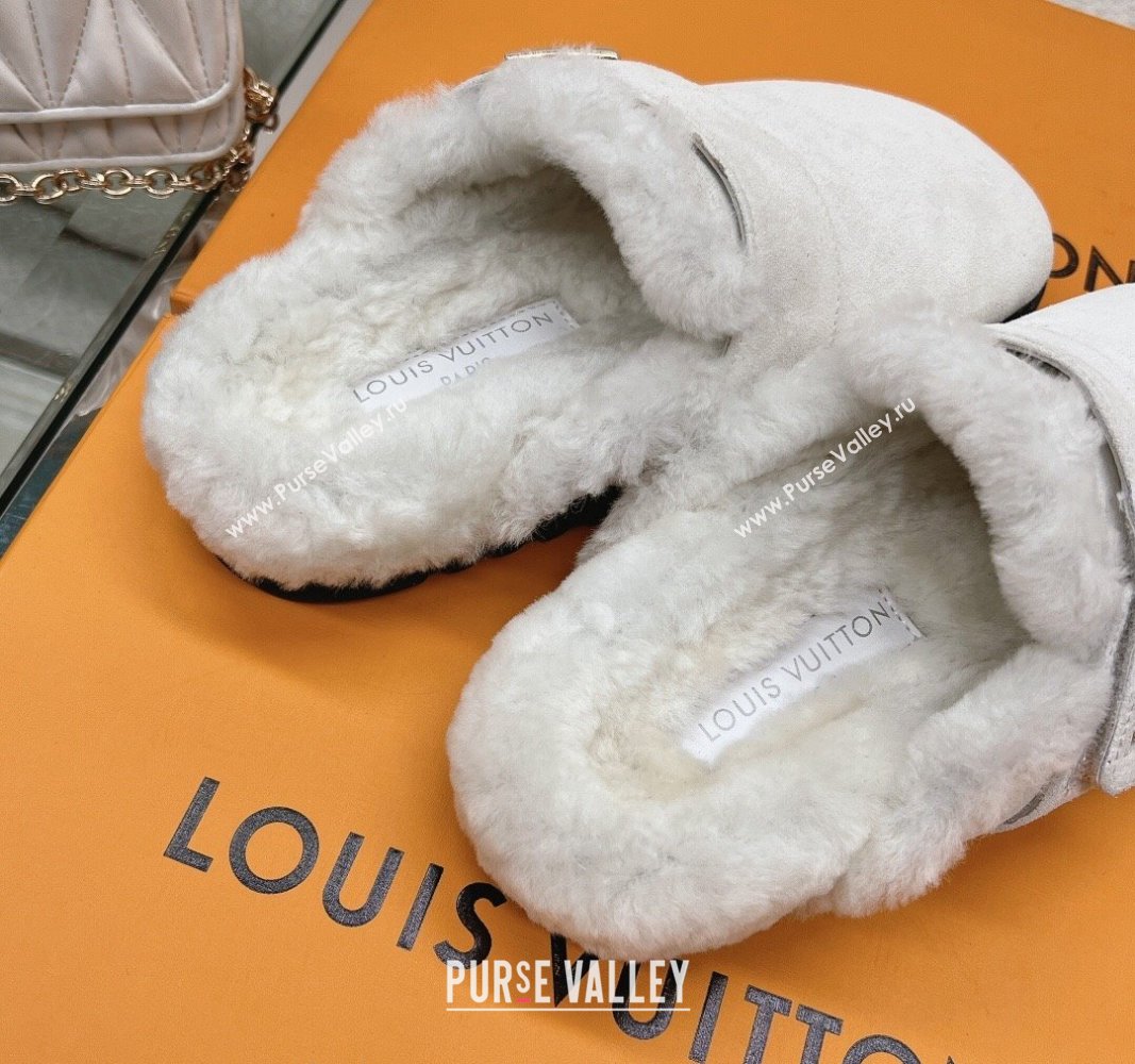 Louis Vuitton LV Cosy Flat Comfort Clog Mules in Suede Light Grey 2023 1AC6Z3 (MD-231218069)