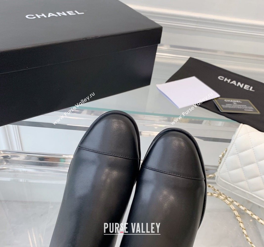 Chanel Calfskin Ankle Boots with CC Chain Black 2023 CH121311 (SS-231213057)