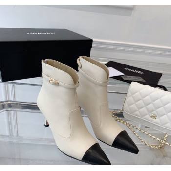 Chanel Calfskin Pointed Ankle Boots 7.5cm with Buckle White 2023 CH121311 (SS-231213061)