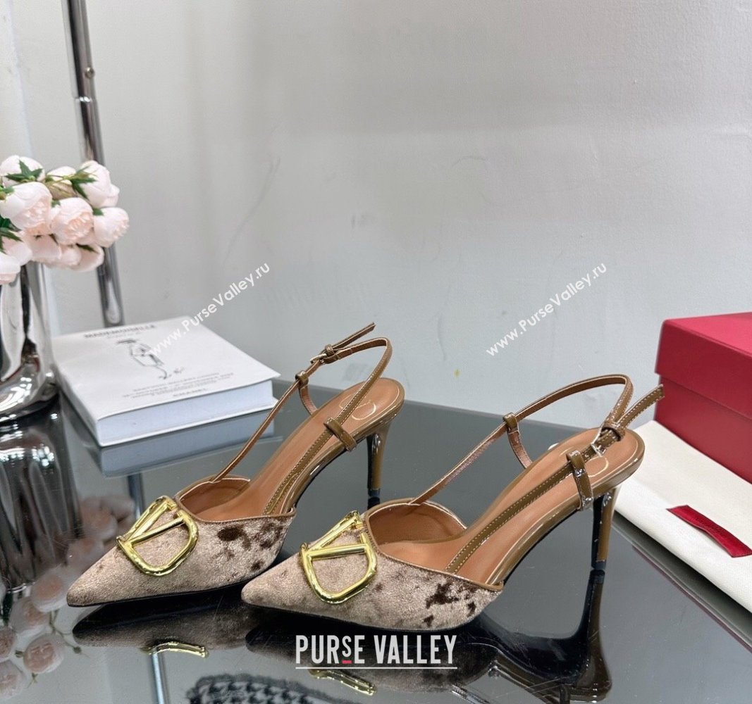 Valentino VLogo Signature Slingback Pumps 8cm in Velvet Light Brown 2024 VL010803 (MD-240108105)