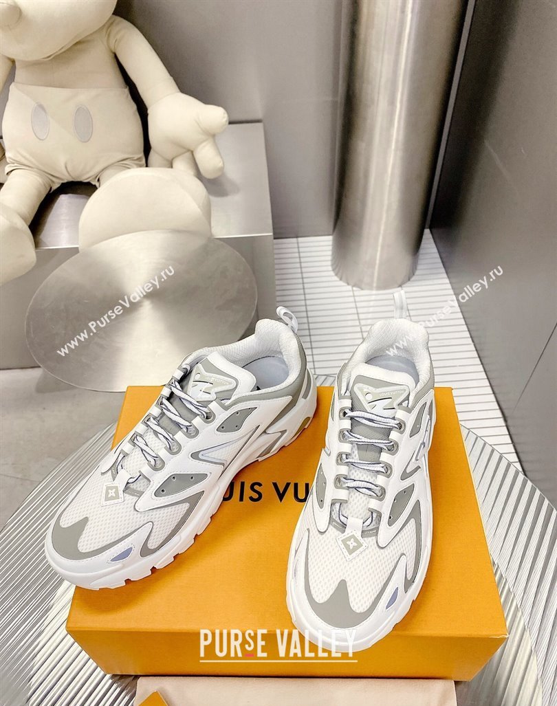 Louis Vuitton Mens LV Runner Tatic Sneakers in Mesh and Leather White 2 2024 1ACF17 (MD-240105124)