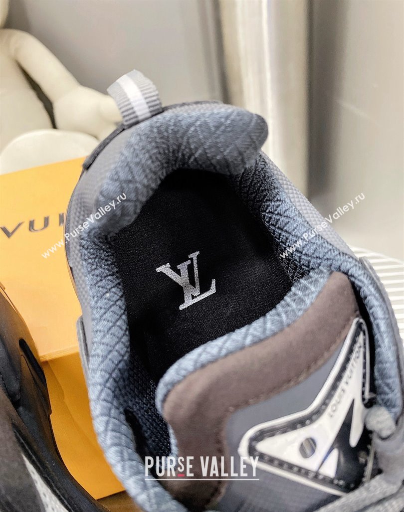 Louis Vuitton Mens LV Runner Tatic Sneakers in Mesh and Leather Dark Grey 2024 1ACF17 (MD-240105125)