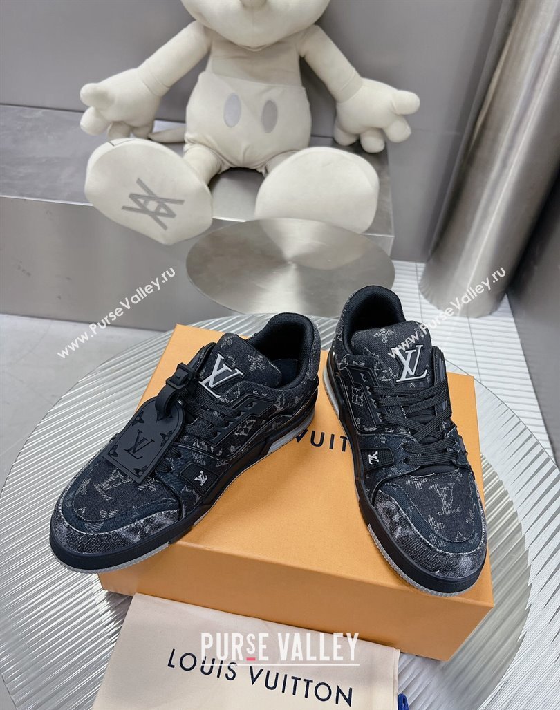 Louis Vuitton LV Trainer Sneakers in Monogram Denim Black 2024 0105 (MD-240105129)