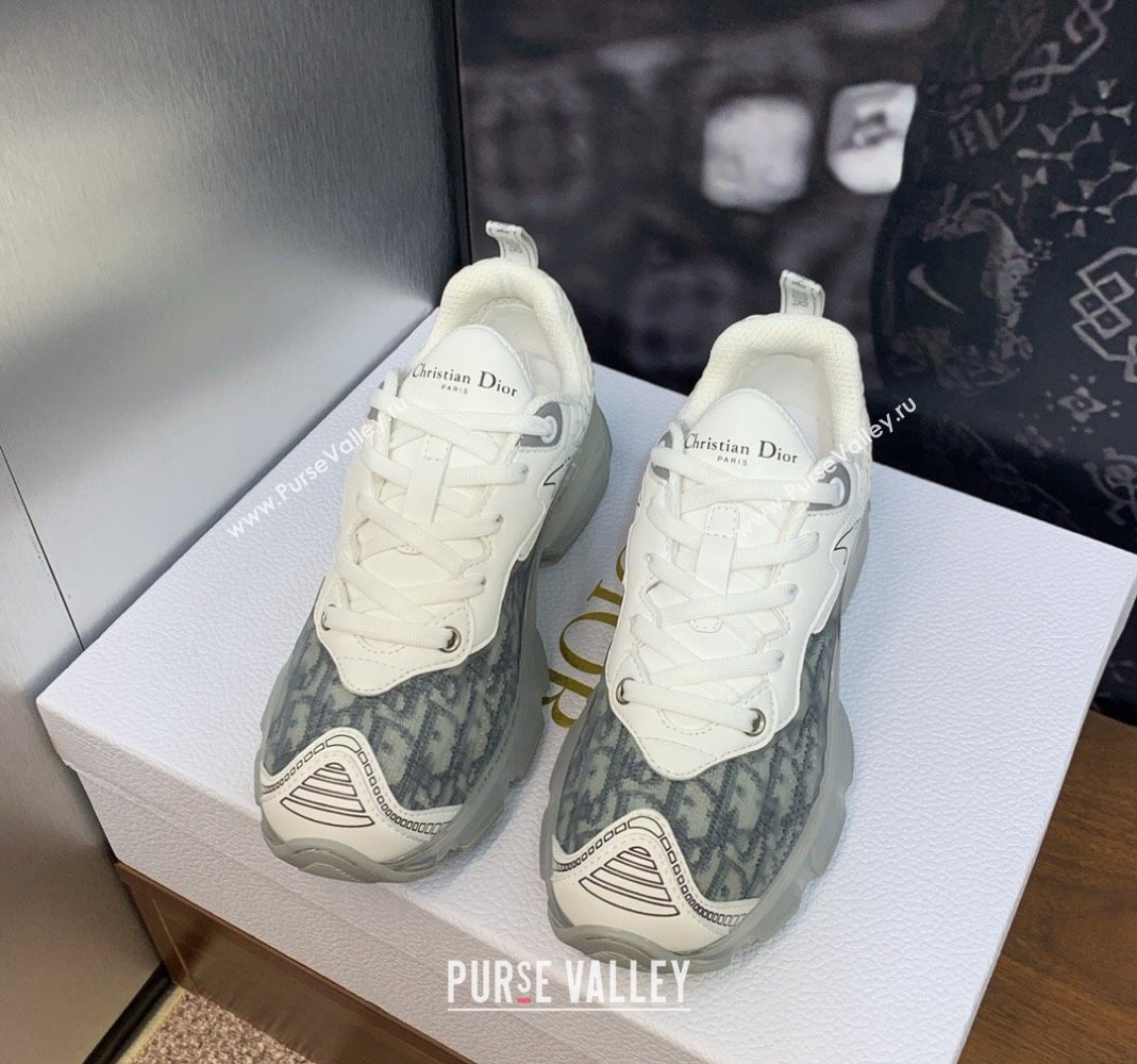 Dior Vibe Sneakers in Grey Dior Oblique Technical Fabric and Transparent Rubber 2024 (MD-240106017)