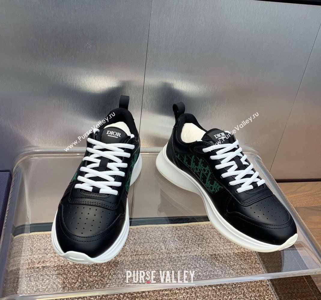 Dior Mens B25 Runner Sneakers in Smooth Calfskin and Dior Oblique Jacquard Black/Green 2024 (MD-240106026)