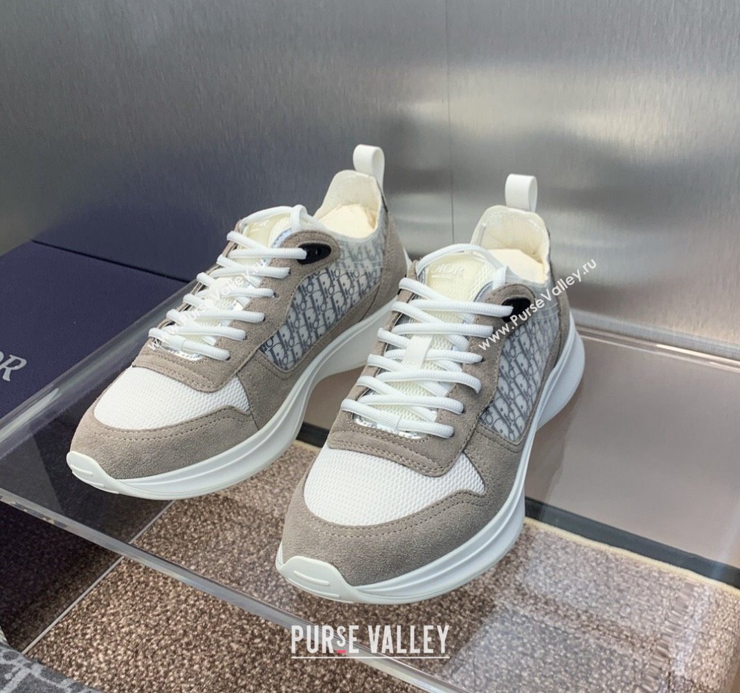 Dior Mens B25 Runner Sneakers in Suede and Technical Mesh with Dior Oblique Canvas Khaki Grey 2024 (MD-240106030)