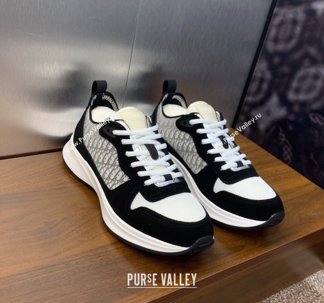 Dior Mens B25 Runner Sneakers in Suede and Technical Mesh with Dior Oblique Canvas Black/White 2024 (MD-240106034)