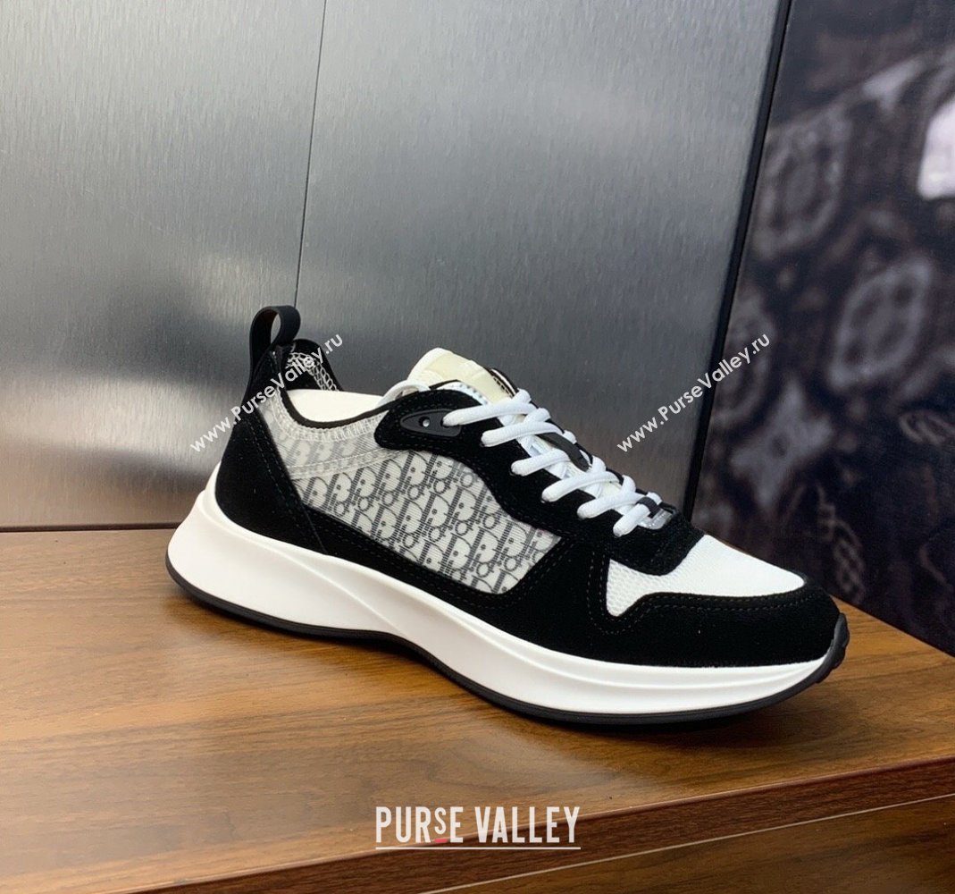 Dior Mens B25 Runner Sneakers in Suede and Technical Mesh with Dior Oblique Canvas Black/White 2024 (MD-240106034)