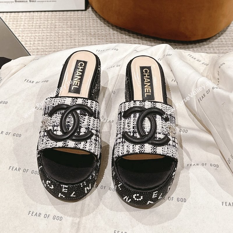 Chanel Tweed Crystals Platform Slide Sandals Black1/White 2024 CH010801 (MD-240108003)