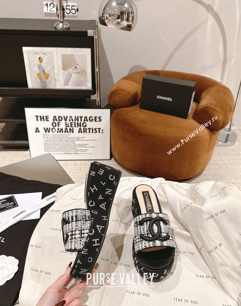 Chanel Tweed Crystals Platform Slide Sandals Black1/White 2024 CH010801 (MD-240108003)