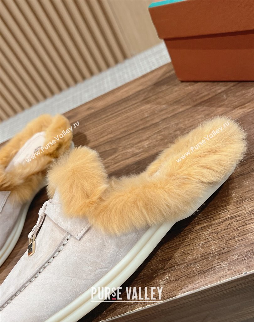 LP Charms Walk Babouche Loafers with Fur in Suede Pale Grey/Yellow 2024 Top LP010901 (KL-240109068)