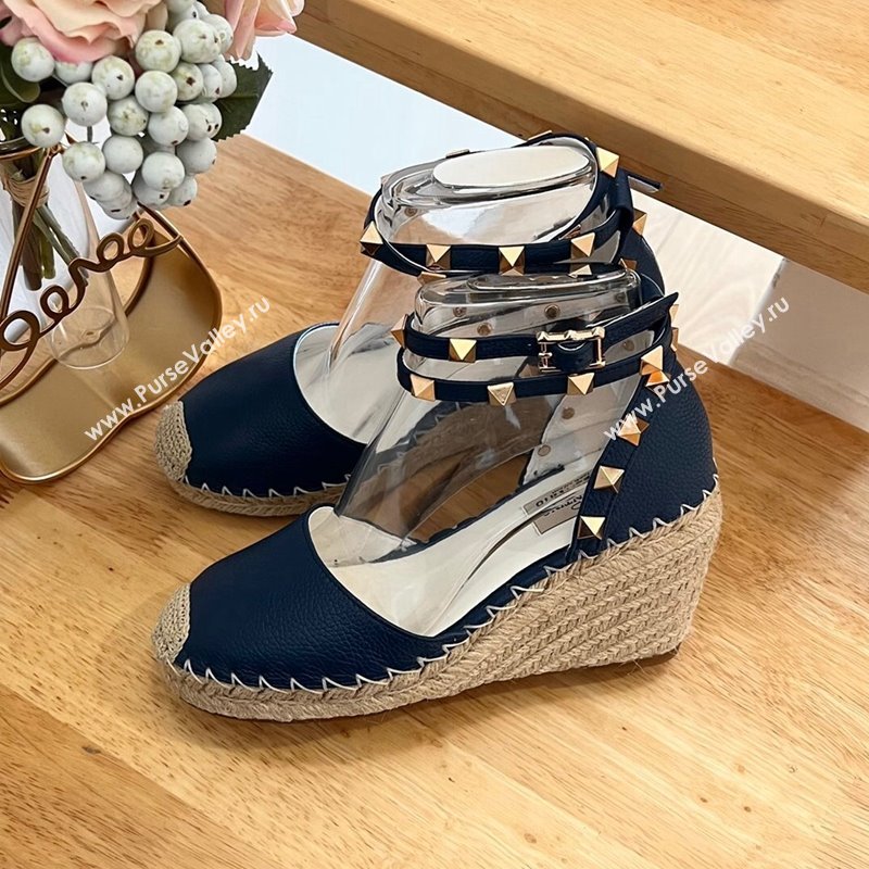 Valentino Grained Leather Rockstud Wedge Pumps 9.5cm Navy Blue 2024 0125 (HB-240125080)