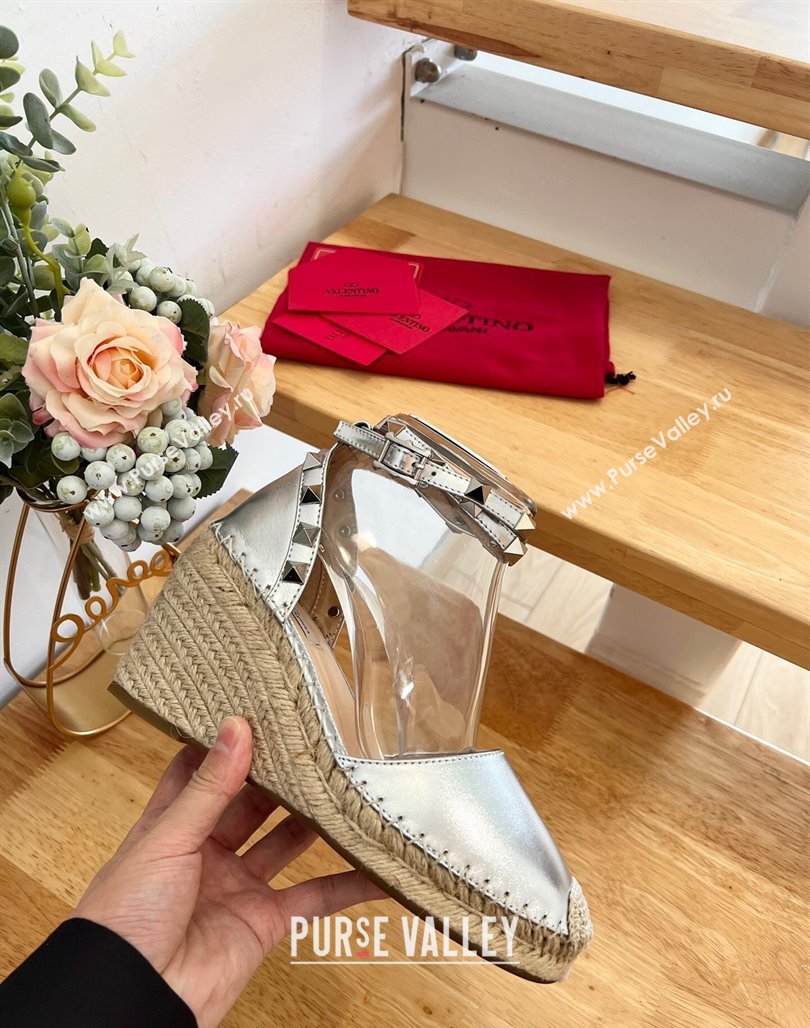 Valentino Metallic Grained Leather Rockstud Wedge Pumps 9.5cm Silver 2024 0125 (HB-240125082)