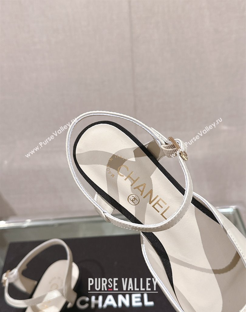 Chanel Lambskin Slingback Flat with Framed CC 2.5cm White 2024 0126 (MD-240126047)