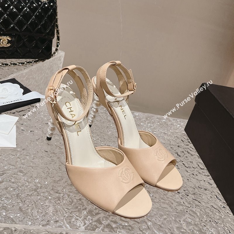 Chanel Calfskin Sandals 8.5cm with Pearls Heel and CC Embroidery Nude 2024 0126 (MD-240126060)