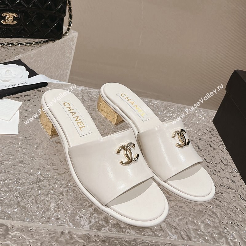 Chanel Lambskin Slide Sandals 5cm with Gold-Tone Heel White 2024 0126 (MD-240126094)