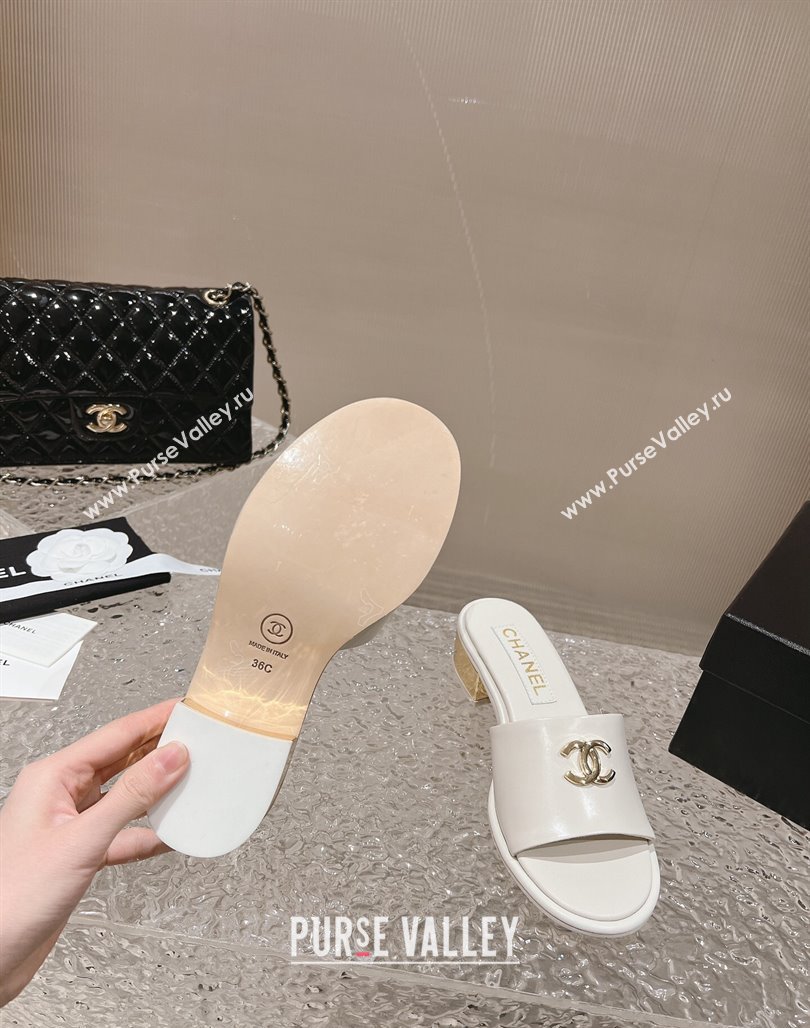 Chanel Lambskin Slide Sandals 5cm with Gold-Tone Heel White 2024 0126 (MD-240126094)